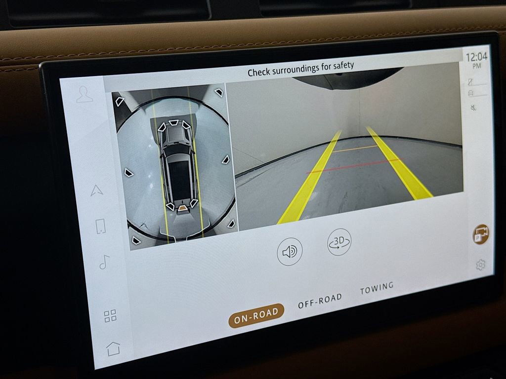 Used 2024 Land Rover Defender 130 X-Dynamic SE image 16