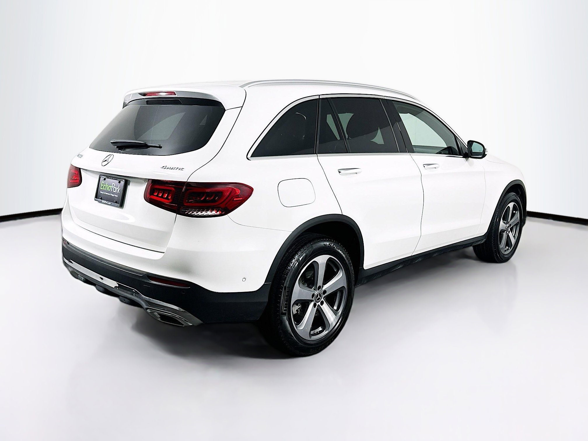 Used 2022 Mercedes-Benz GLC 300 4MATIC w/ Premium Package Lite image 9