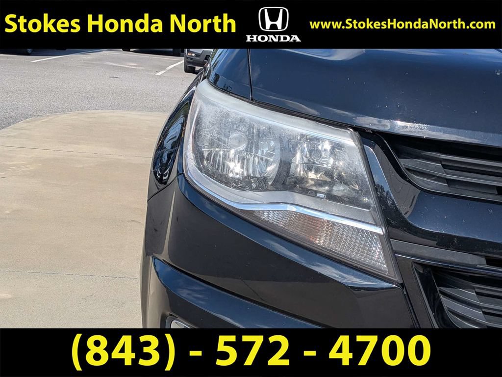 Used 2016 Chevrolet Colorado LT w/ Midnight Edition AWD/4WD image 13