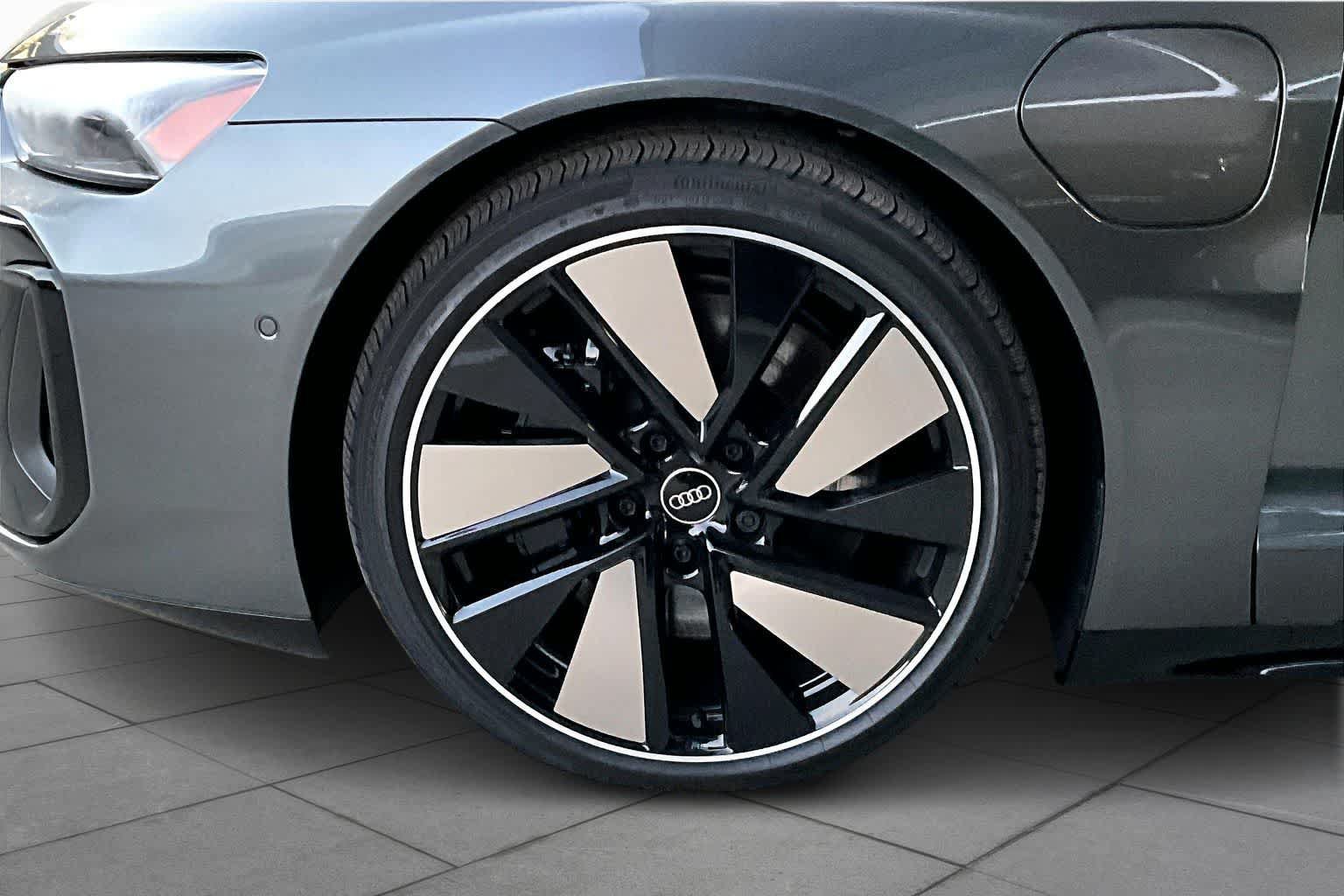 New 2026 Audi S e-tron GT Premium Plus AWD/4WD image 11