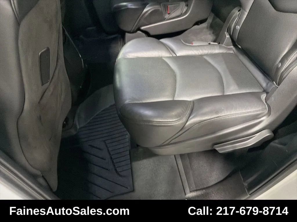 Used 2018 Cadillac Escalade Platinum image 37