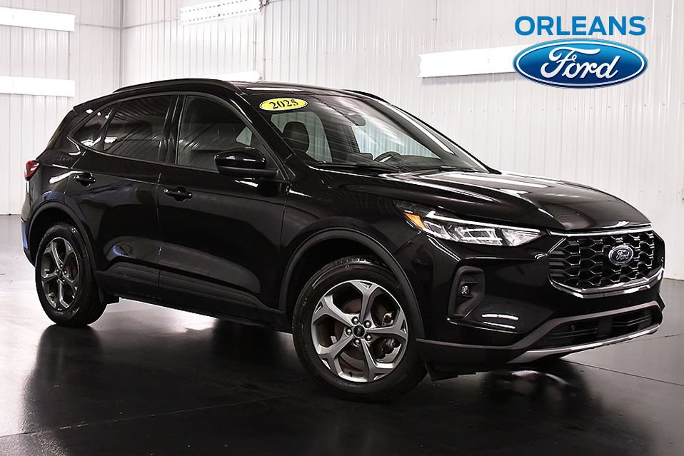 Used 2025 Ford Escape ST-Line Select