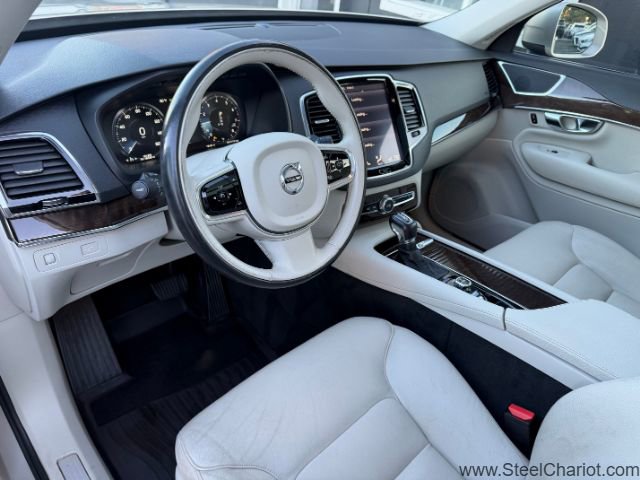 Used 2016 Volvo XC90 T6 Momentum w/ Momentum Plus Package image 11