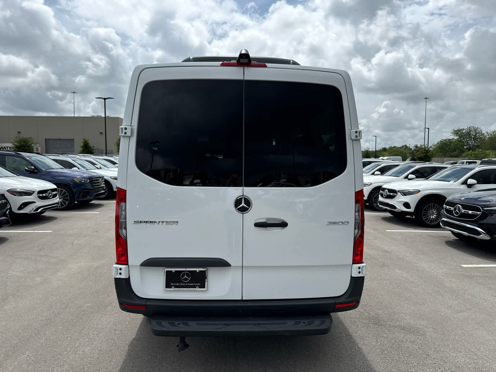 Used 2023 Mercedes-Benz Sprinter 2500 image 7