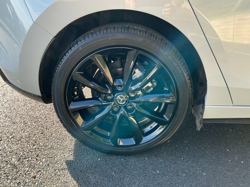 Used 2025 MAZDA MAZDA3 s Sport image 25