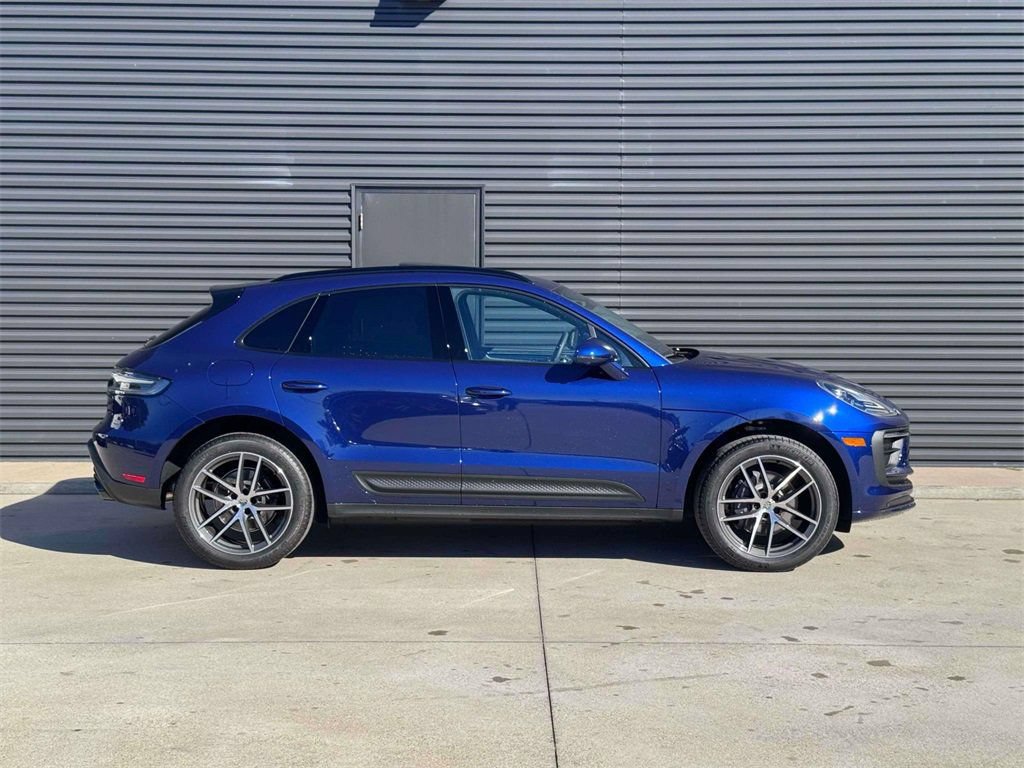 New 2026 Porsche Macan AWD/4WD image 9