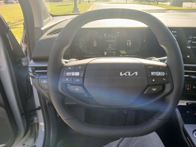 New 2026 Kia Sportage S image 33