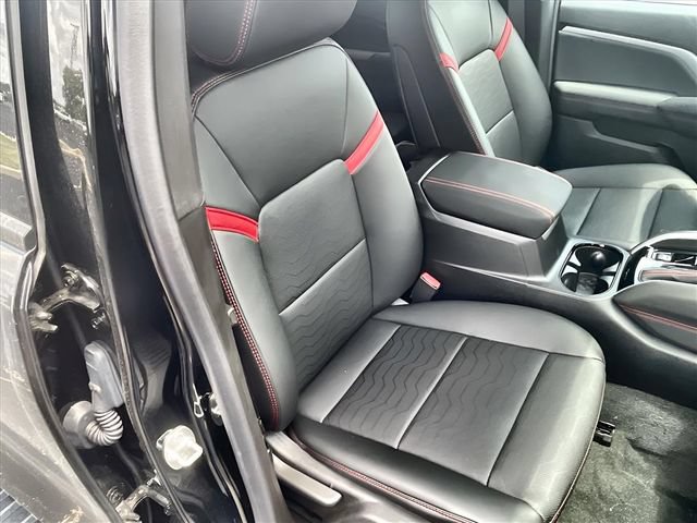 New 2025 Chevrolet Colorado Z71 w/ Midnight Edition AWD/4WD image 18