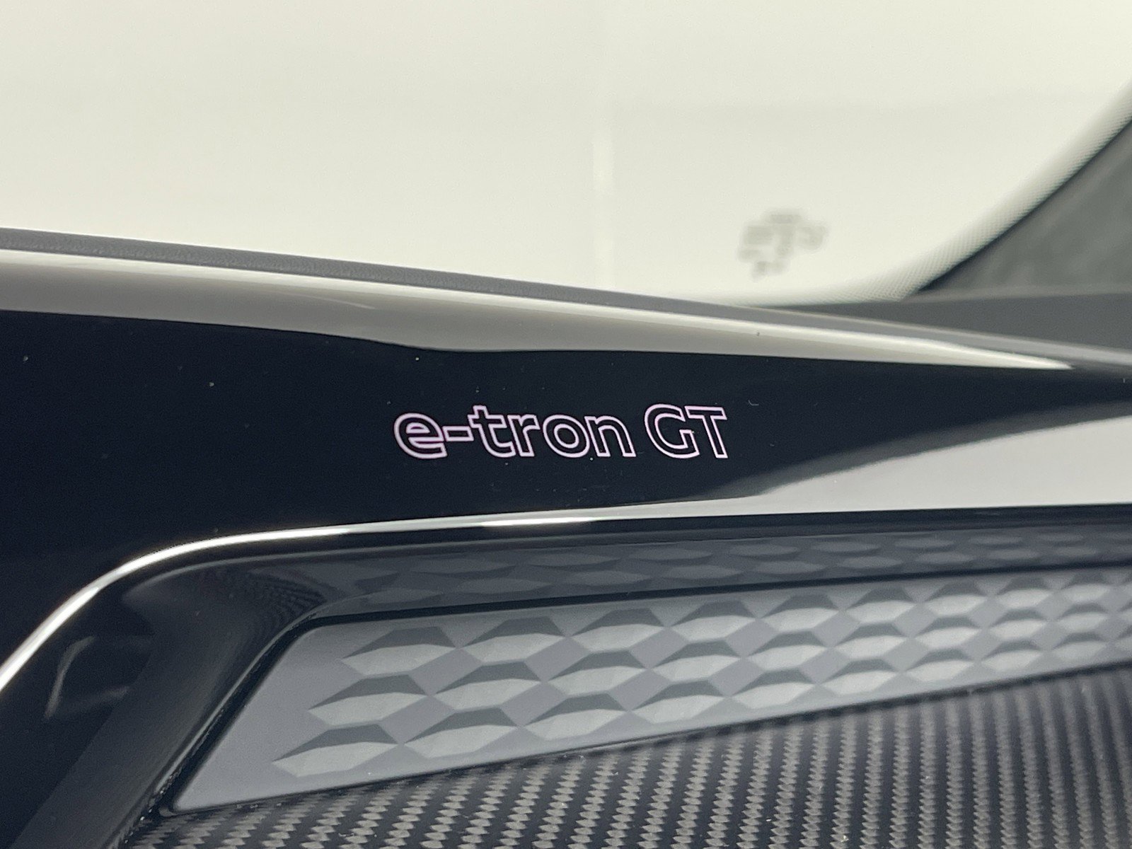 New 2026 Audi S e-tron GT Prestige image 38