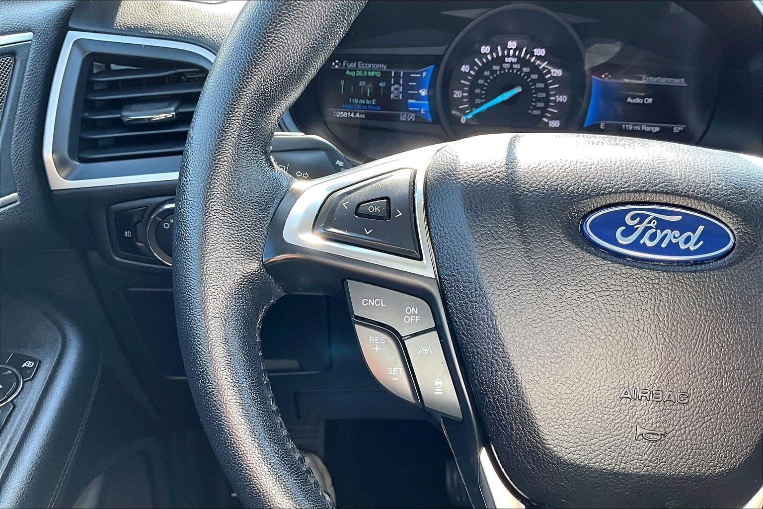 Used 2023 Ford Edge SEL w/ Convenience Package AWD/4WD image 22