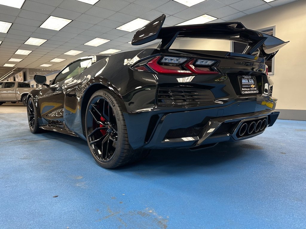 New 2026 Chevrolet Corvette Z06 w/ Stealth Interior Trim Package image 10