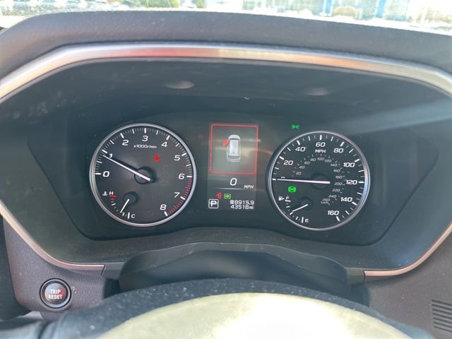 Used 2023 Subaru Ascent Limited image 2