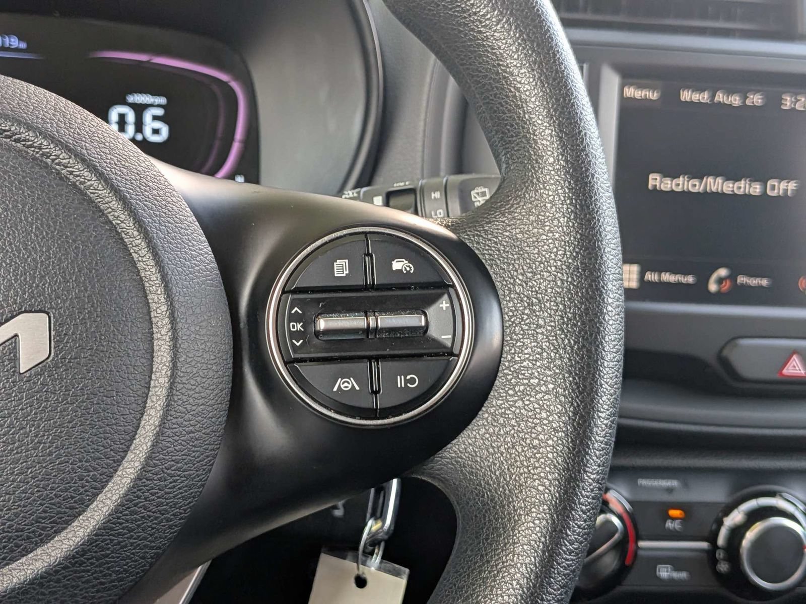 Used 2024 Kia Soul LX w/ Option Group 015 FWD image 24