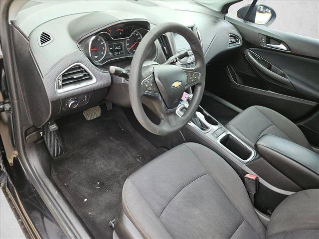 Used 2019 Chevrolet Cruze LS w/ LS Convenience Package FWD image 15
