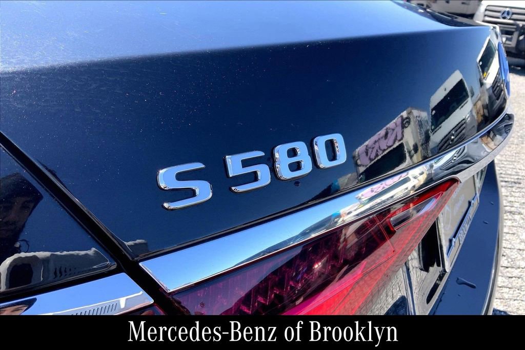 Used 2022 Mercedes-Benz S 580 4MATIC Sedan image 11