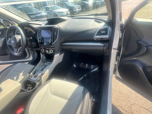 Used 2022 Subaru Forester Premium w/ Popular Package #1 AWD/4WD image 16