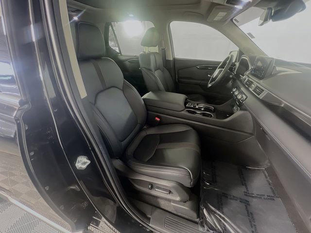 Used 2025 Honda Pilot Touring image 30