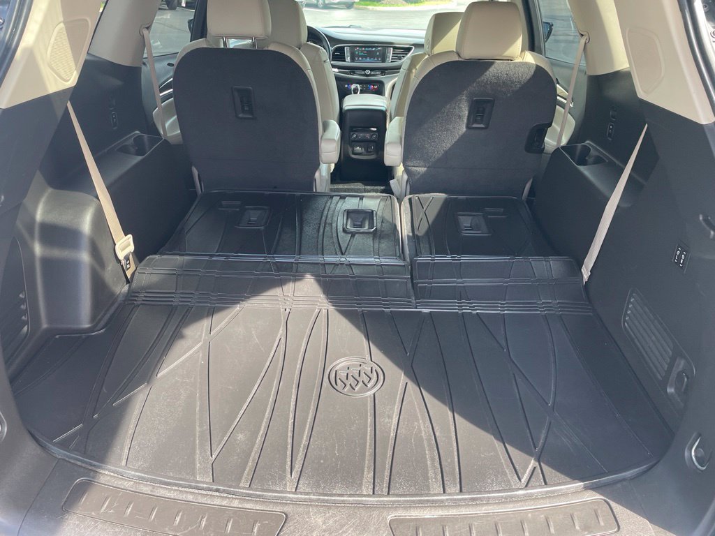 Used 2019 Buick Enclave Premium AWD/4WD image 35