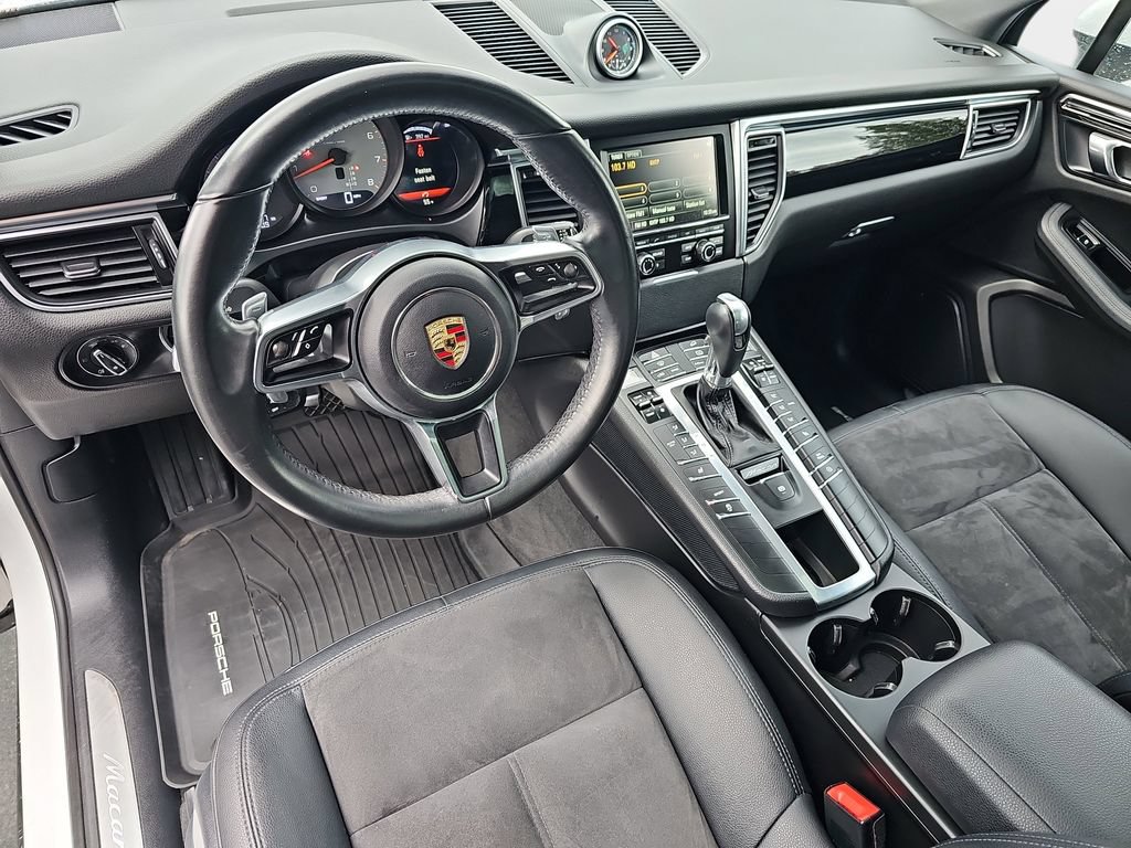 Used 2015 Porsche Macan S AWD/4WD image 16