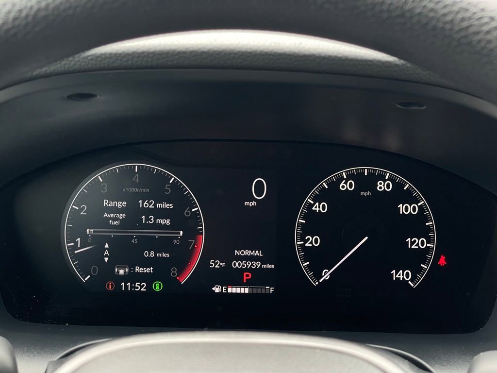 Certified 2025 Honda HR-V LX image 13