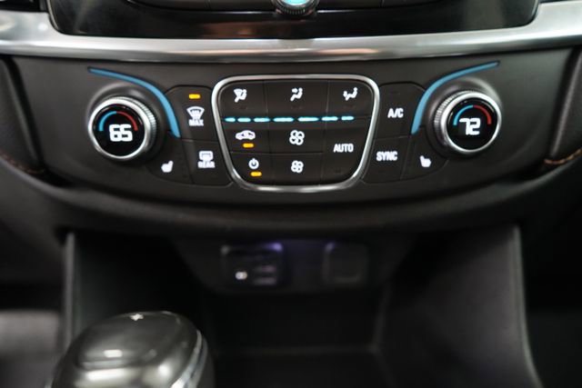 Used 2020 Chevrolet Traverse RS image 43