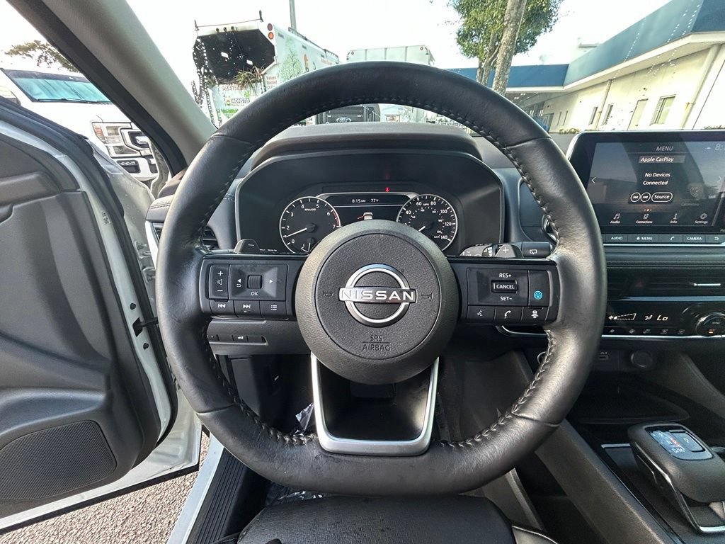 Used 2022 Nissan Rogue SV w/ SV Premium Package FWD image 16