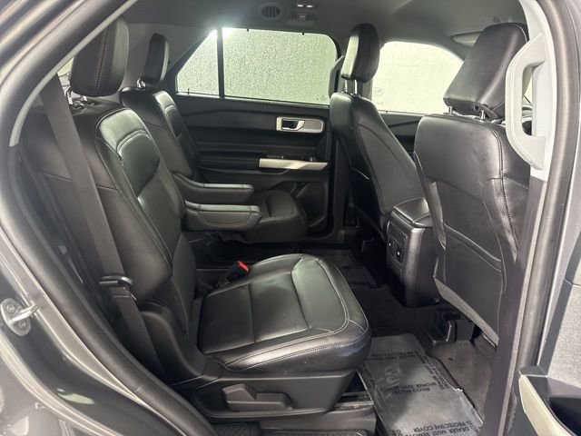 Used 2022 Ford Explorer Limited w/ Equipment Group 301A AWD/4WD image 20