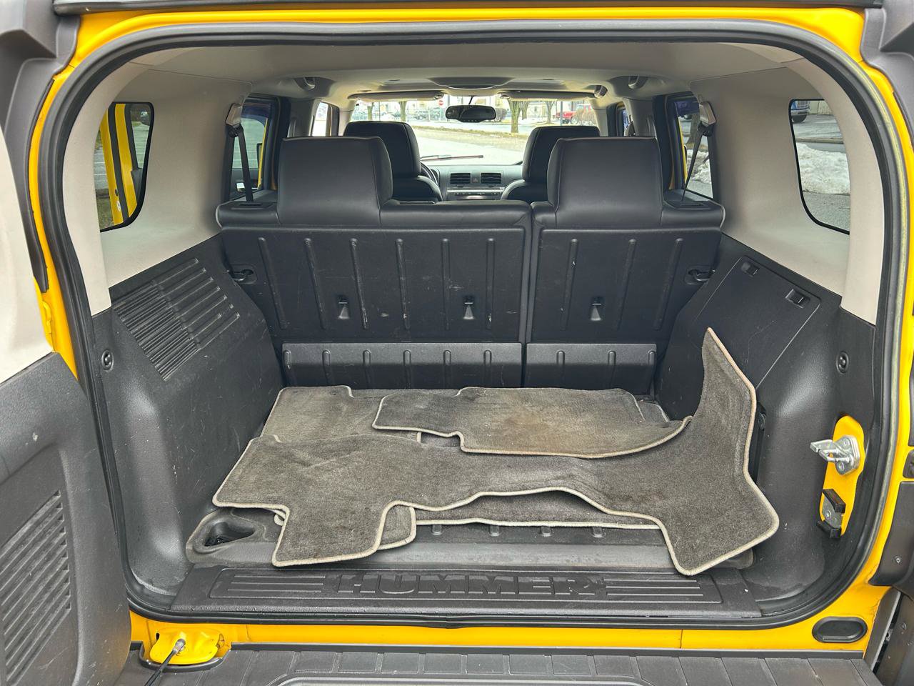 Used 2007 HUMMER H3 Adventure image 19