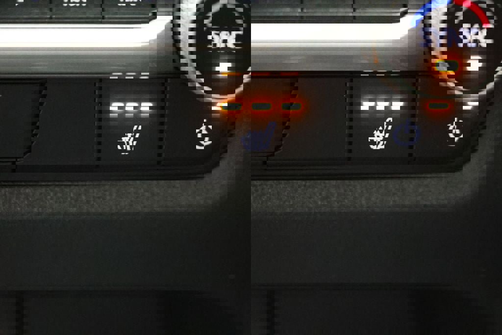 Used 2025 MAZDA CX-50 AWD 2.5 S w/ Preferred Package image 22