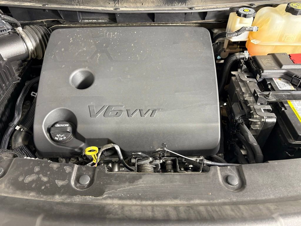 Used 2023 Chevrolet Traverse LT FWD image 45
