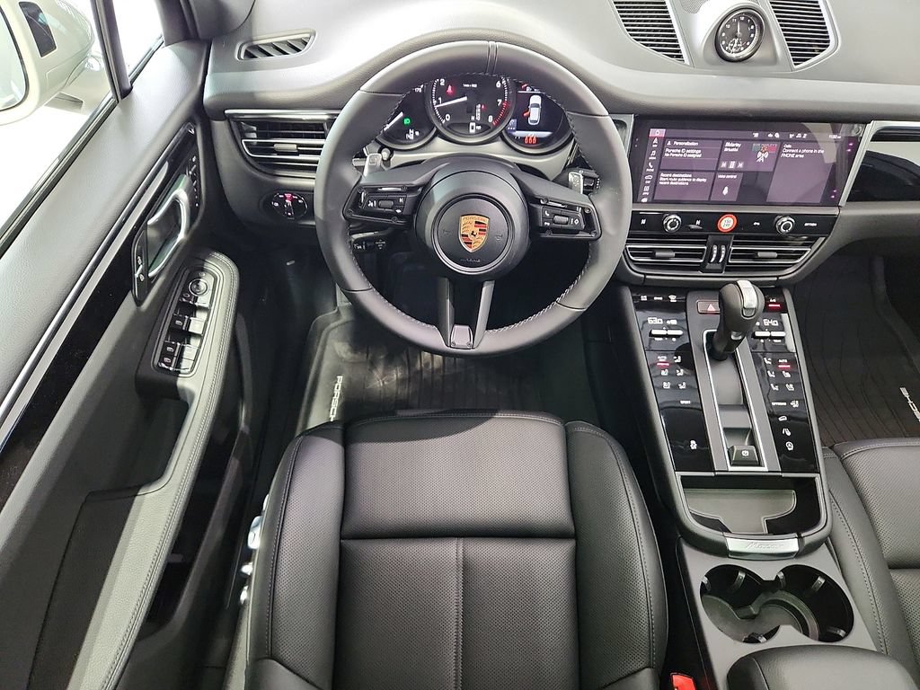New 2026 Porsche Macan AWD/4WD image 12