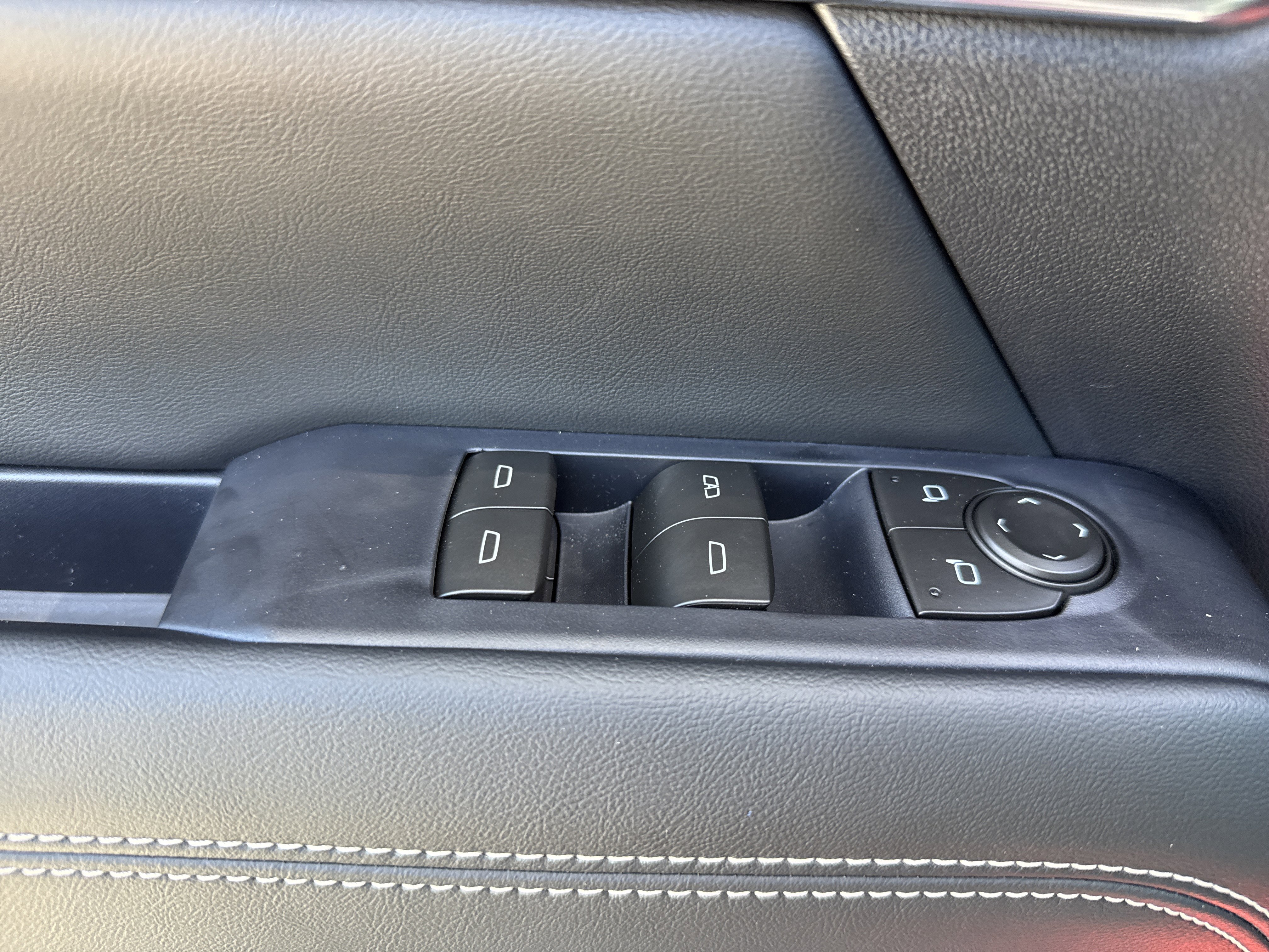 New 2026 GMC Terrain Elevation w/ Black Edition FWD image 15