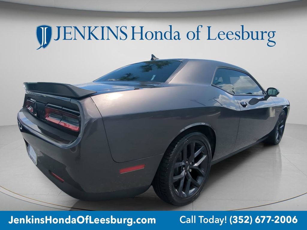 Used 2023 Dodge Challenger R/T w/ Plus Package image 3