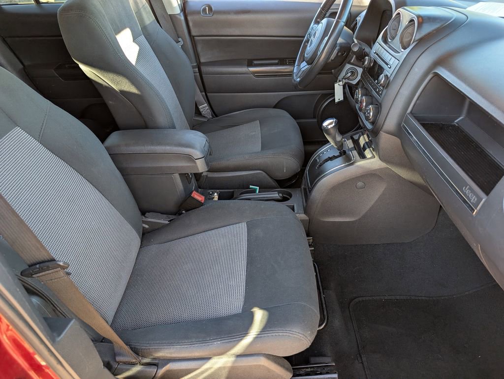 Used 2012 Jeep Patriot Latitude w/ All-Weather Capability Group image 12