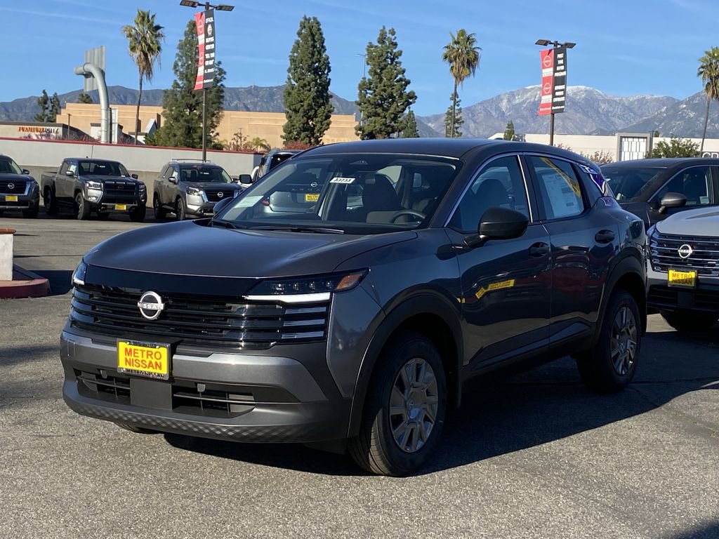 New 2026 Nissan Kicks S image 5