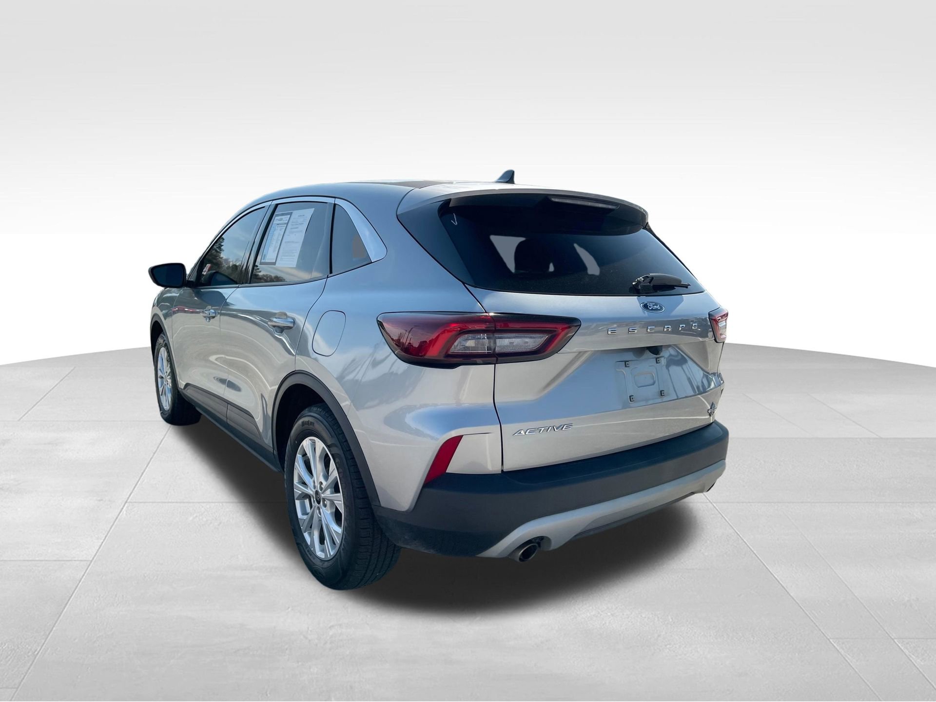 Used 2024 Ford Escape Active image 8