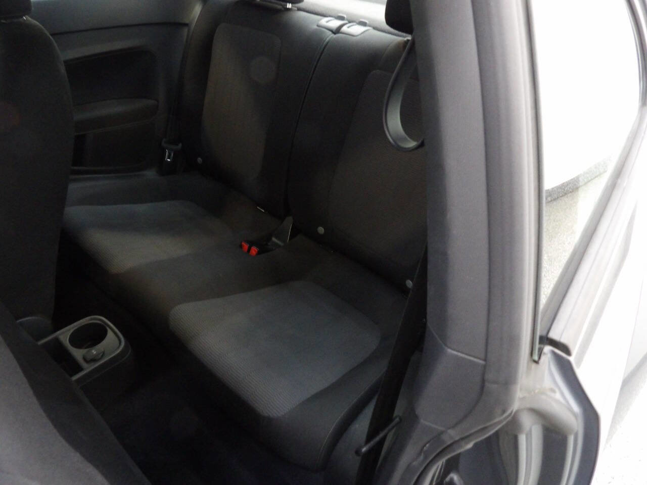 Used 2013 Volkswagen Beetle 2.5 FWD image 9