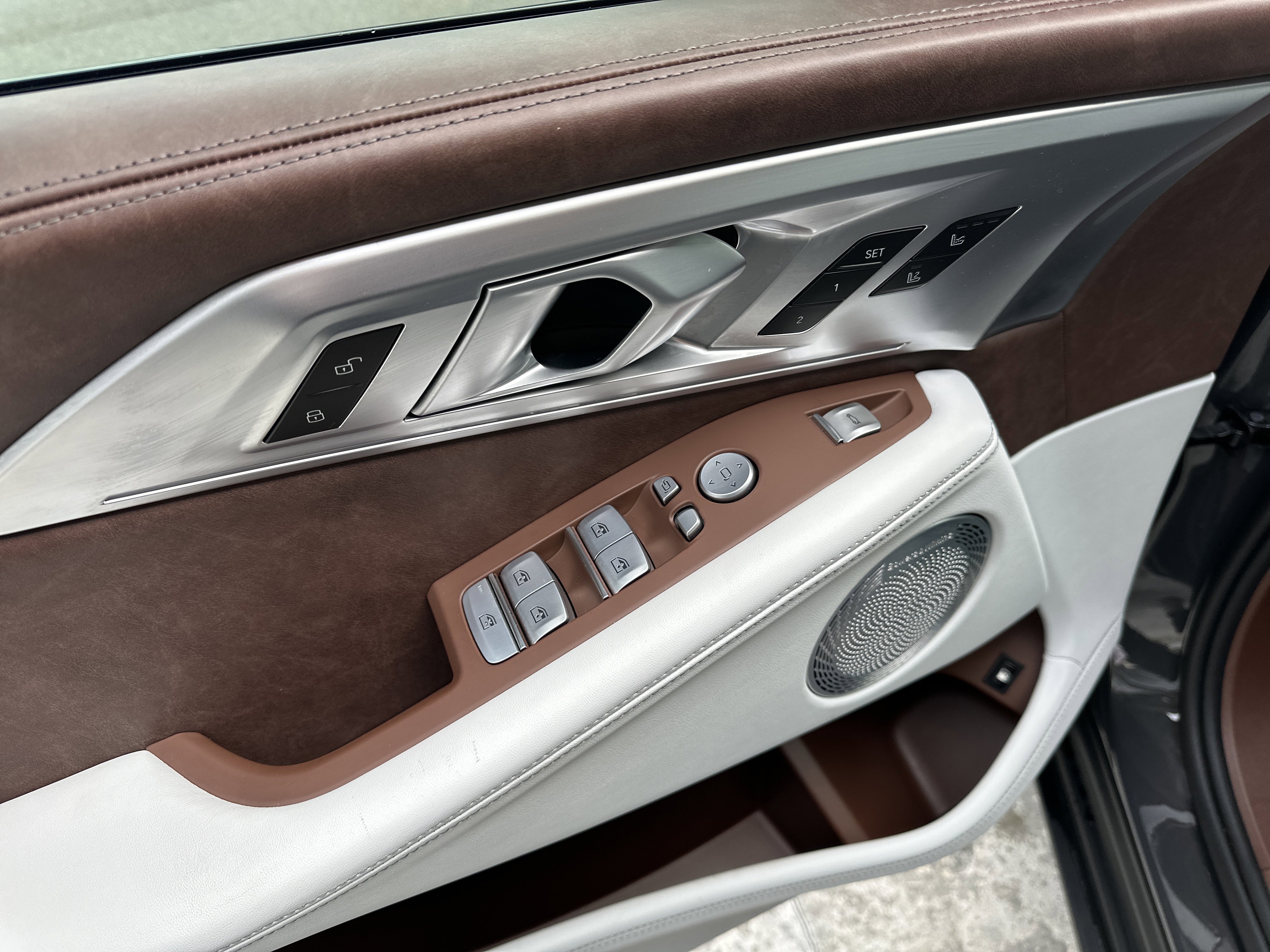 Used 2024 BMW XM image 15