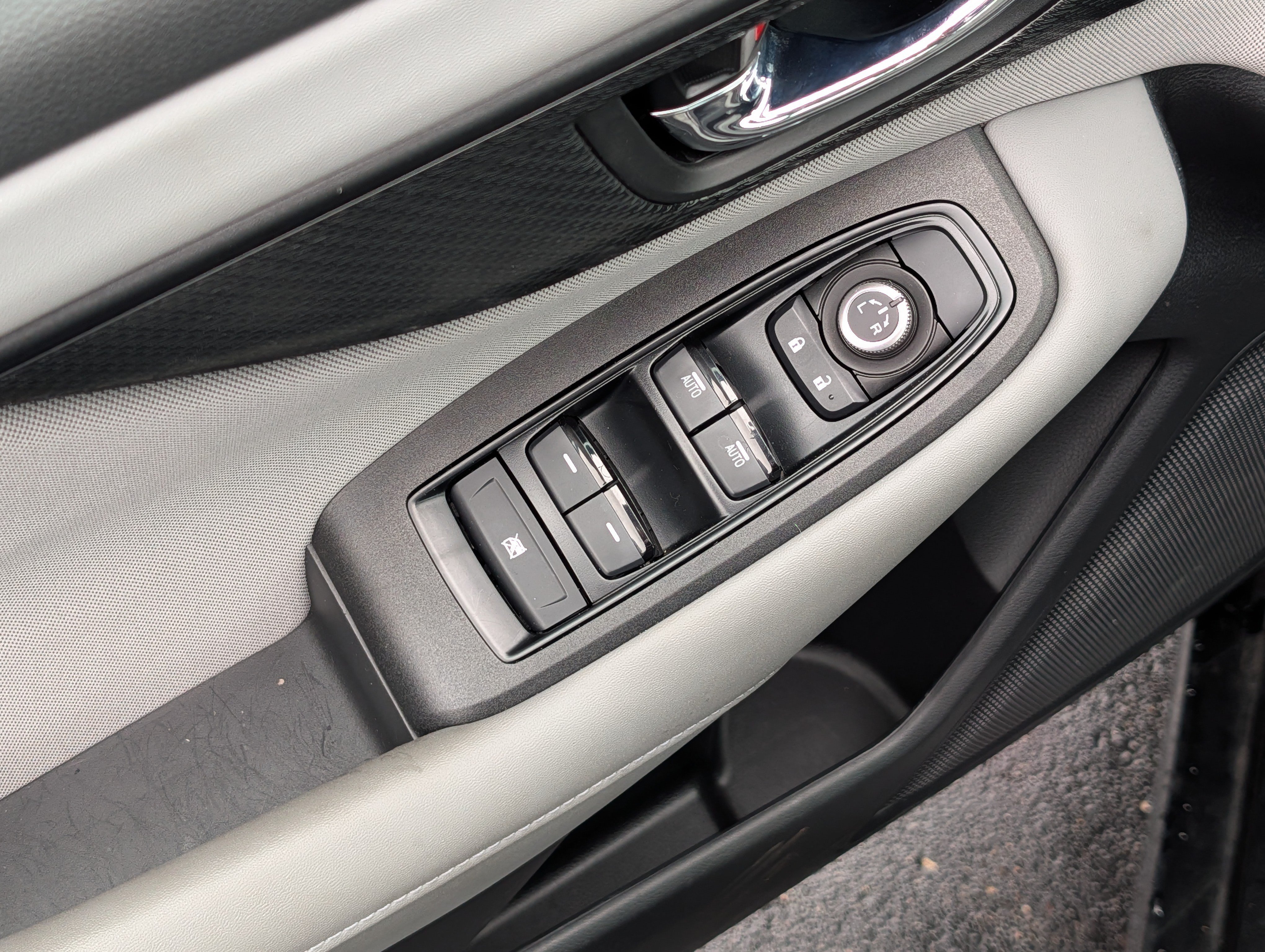 Used 2025 Subaru Legacy Premium AWD/4WD image 19