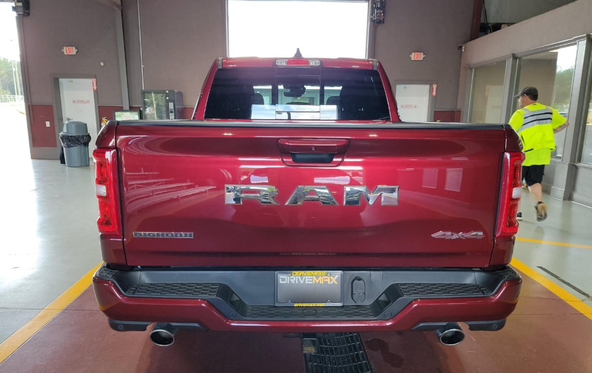 Used 2025 RAM 1500 Big Horn AWD/4WD image 5