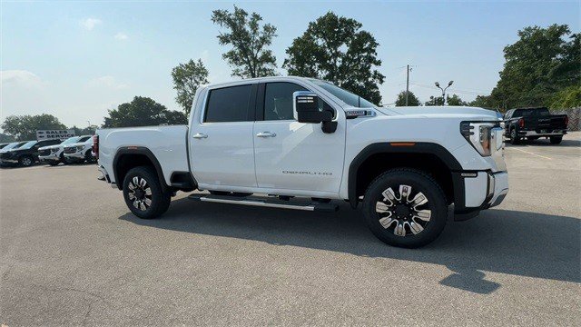 New 2025 GMC Sierra 2500 Denali w/ Denali Reserve Package image 2