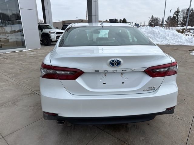 Used 2021 Toyota Camry XLE image 6