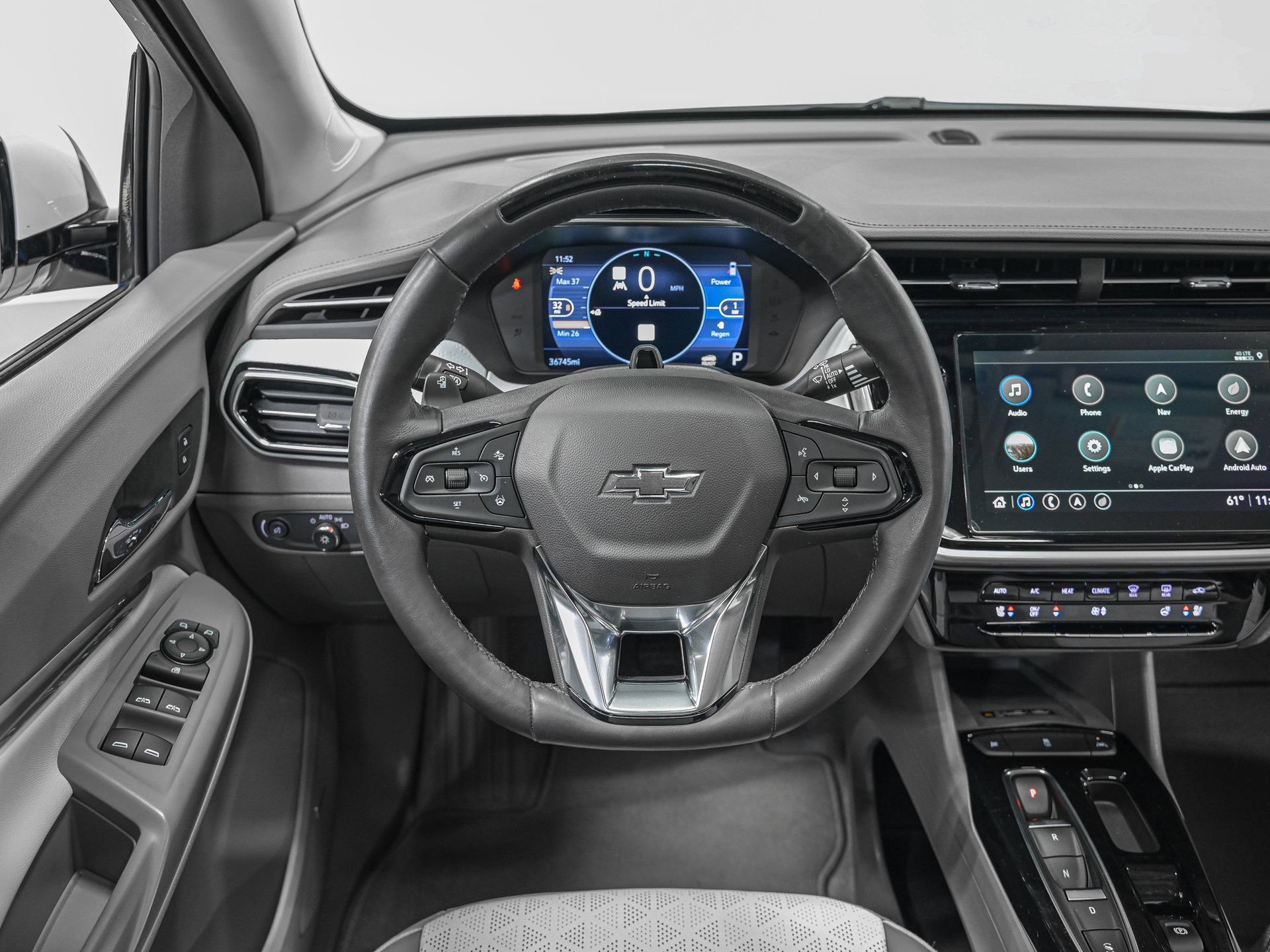 Used 2022 Chevrolet Bolt EUV Premier w/ Sun & Sound Package image 18