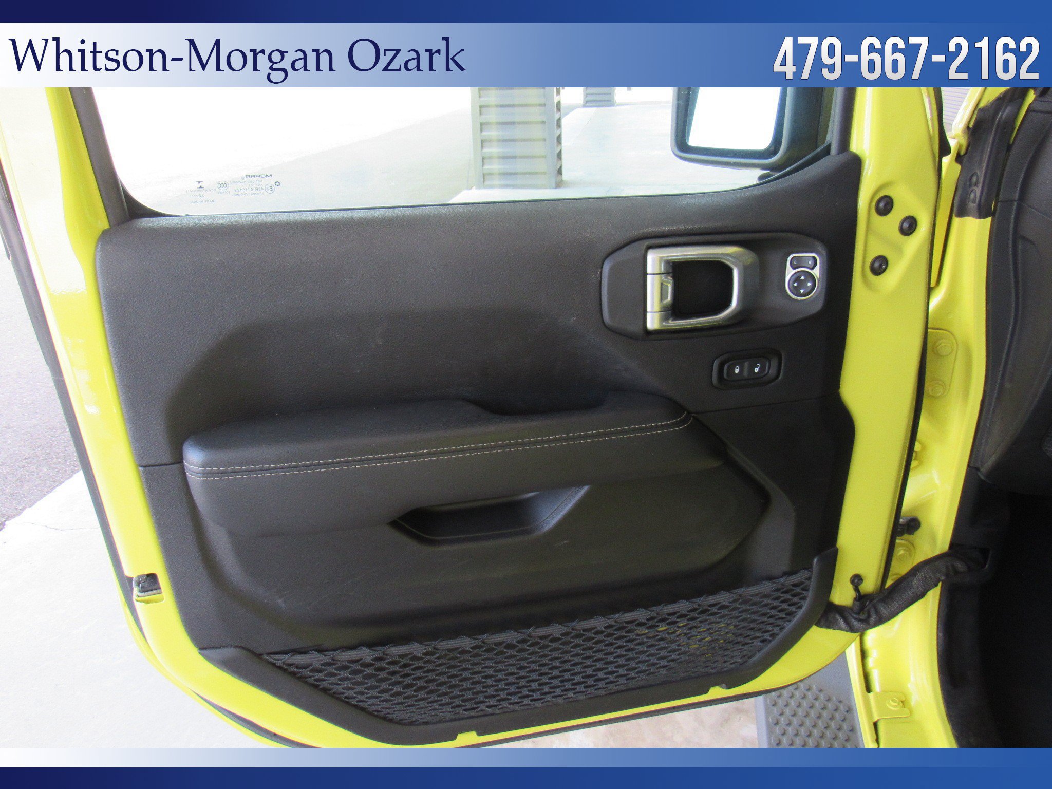 Used 2022 Jeep Wrangler Unlimited Sahara w/ Cold Weather Group AWD/4WD image 32