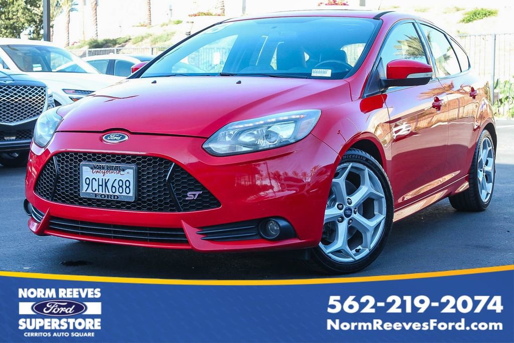 Used 2013 Ford Focus ST FWD image 1