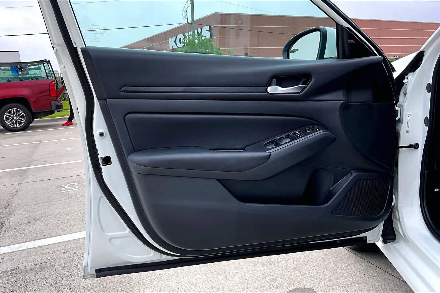 Used 2021 Nissan Altima 2.5 S w/ Driver Assist Package FWD image 22