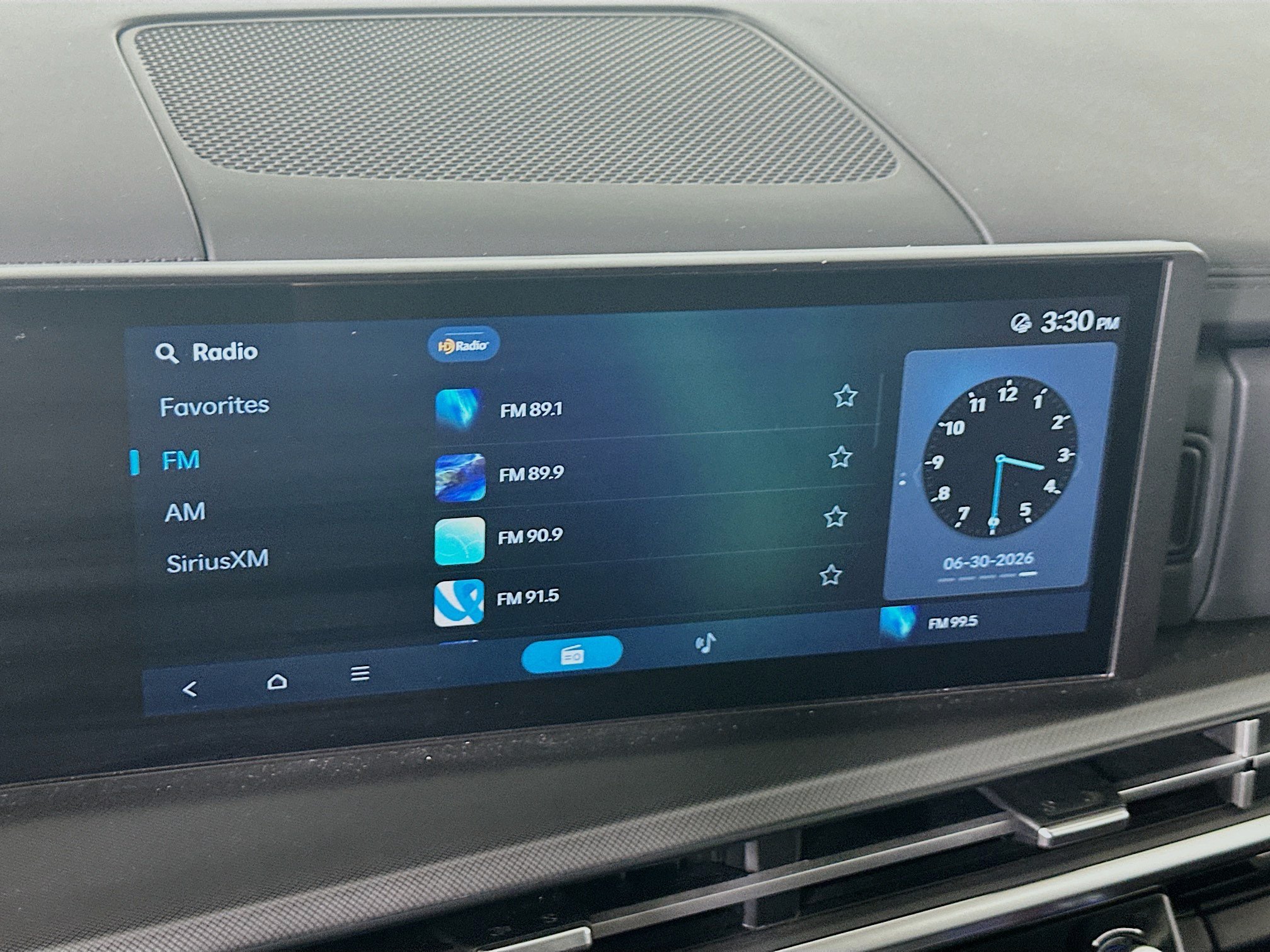 Used 2025 Hyundai Santa Fe SEL FWD image 19
