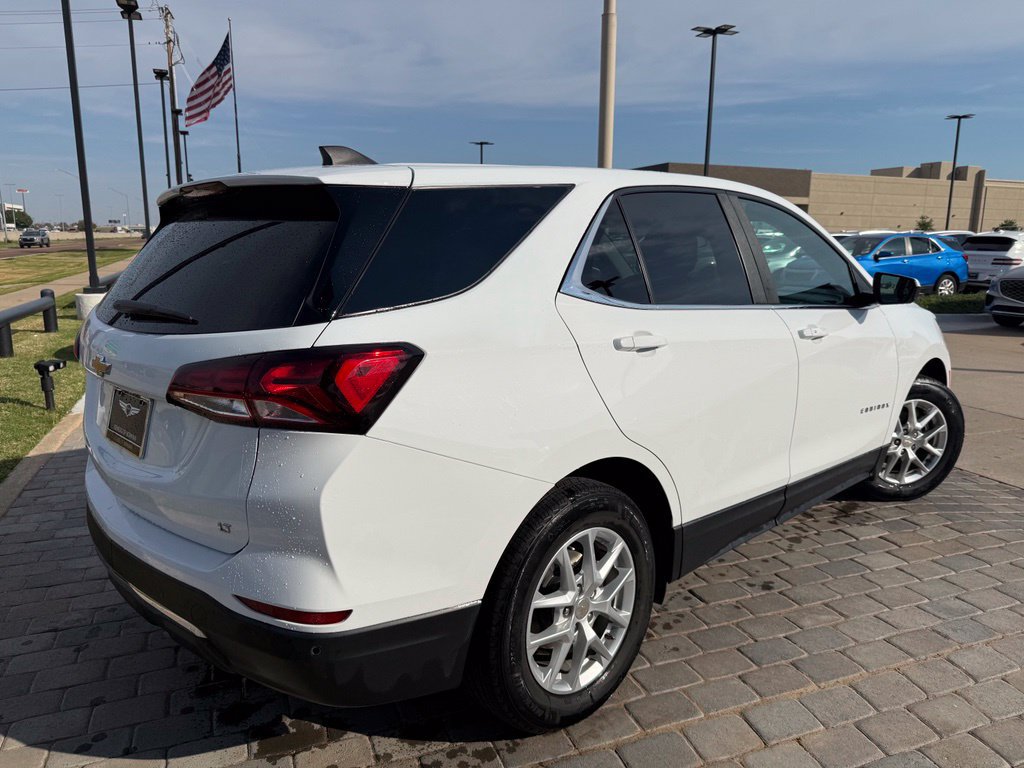 Used 2024 Chevrolet Equinox LT FWD image 5