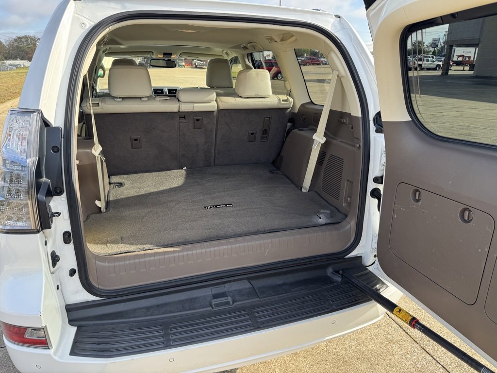 Used 2014 Lexus GX 460 image 46