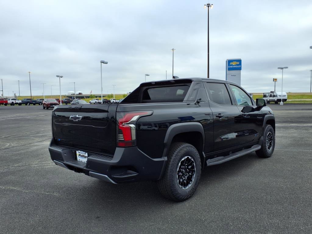 New 2026 Chevrolet Silverado EV Trail Boss image 4